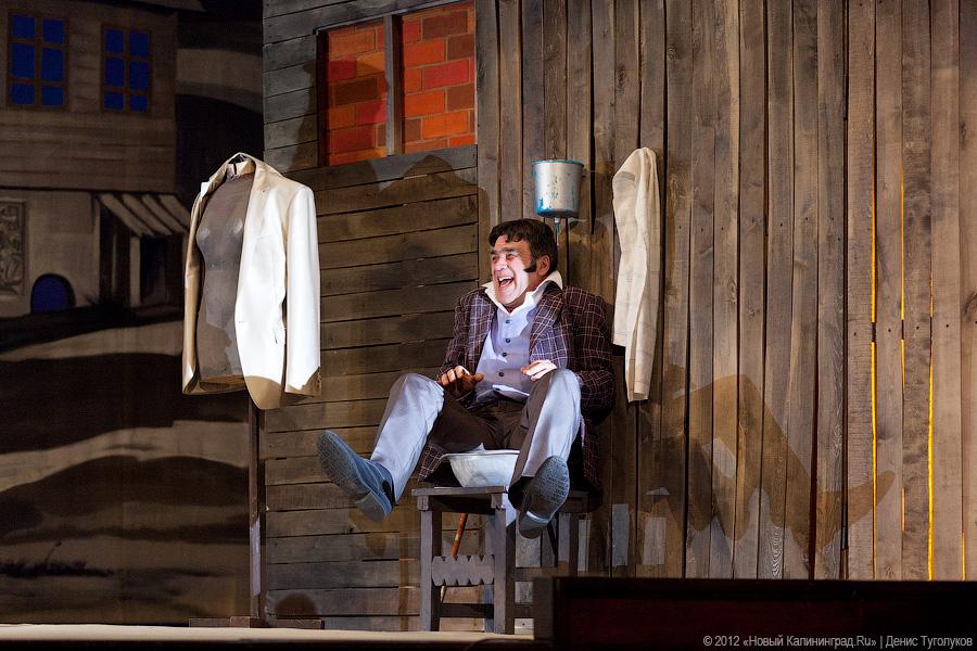 «Ревизор приехал»: фоторепортаж с репетиции спектакля «К нам едет ревизор»