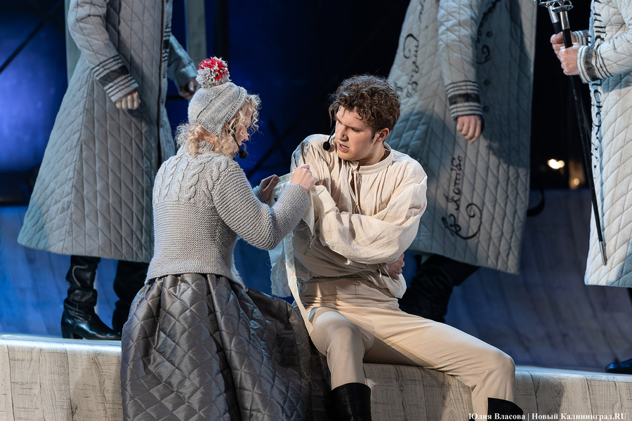 Два мира, две правды: в Музыкальном театре поставили мюзикл «Капитанская дочка» (фото)