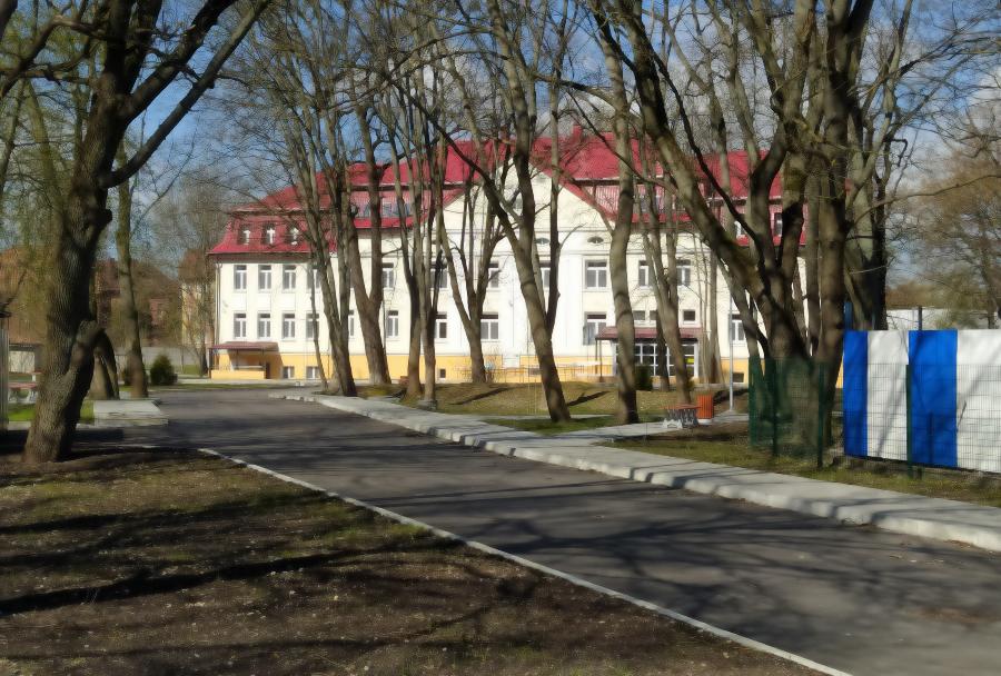 У подрядчика из-за пружины не приняли работы по реконструкции поликлиники на Горького