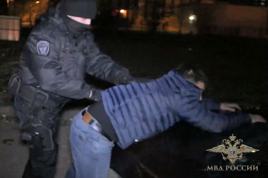 Калининградская полиция заявила о задержании ОПГ наркоторговцев (видео)