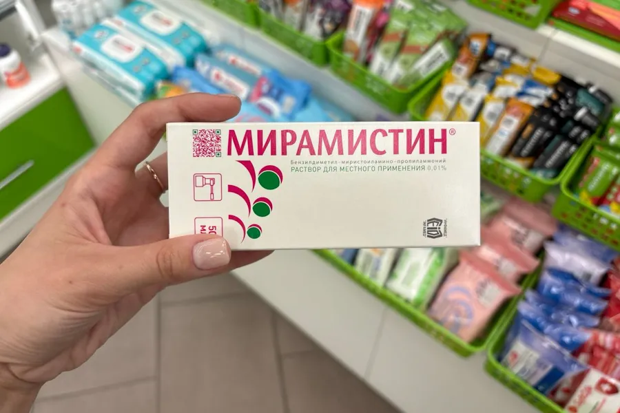 СМИ: выпуску «Мирамистина» на территории России ничего не угрожает