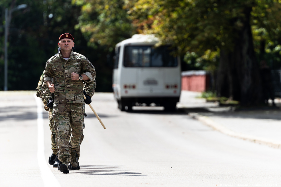 «Задача по охране мирных граждан»: как офицеры УФСИН принимали присягу (фото)