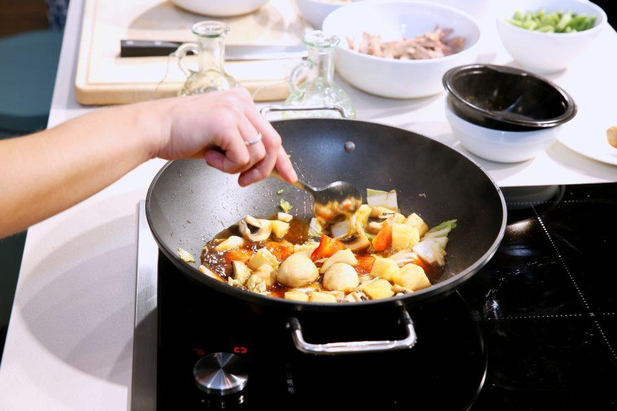 Готовим дома как в Азии: кулинарные уроки от магазина «Olivie»