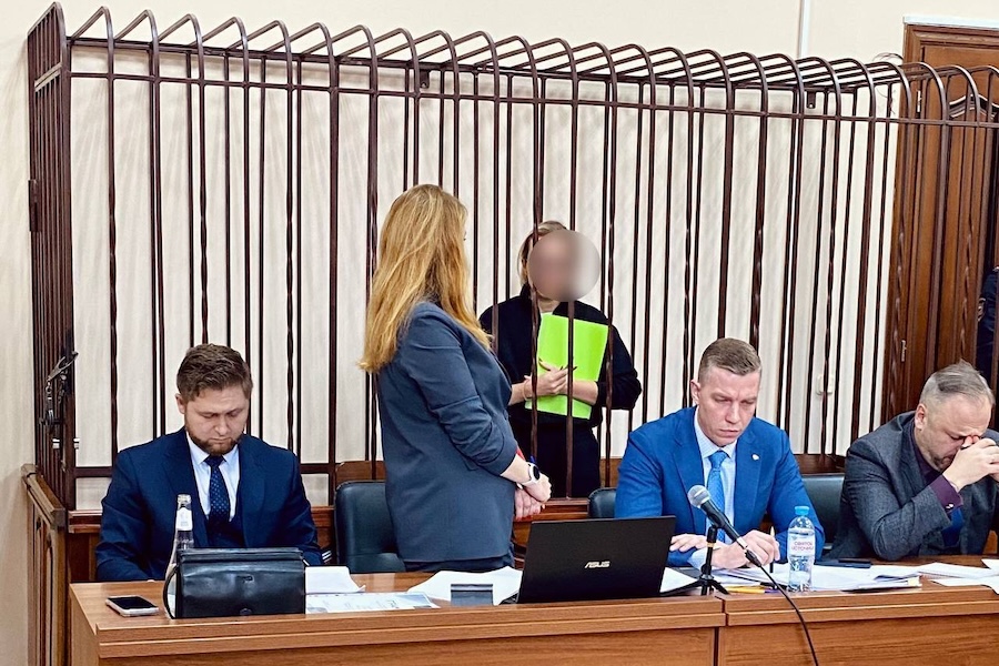 Месяц в СИЗО: репортаж из суда по делу «молодежного» экс-министра Анны Мусевич 