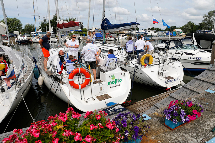 «Паруса духа»: как в Калининградском заливе инвалиды в регате побеждали