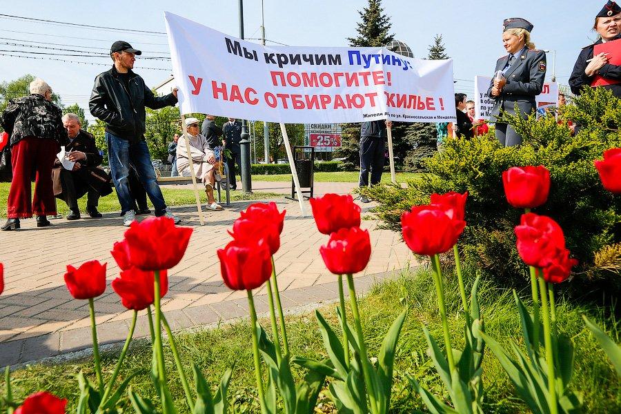 Калининградский конвейер: во что превратился за 125 лет День солидарности трудящихся (фото)