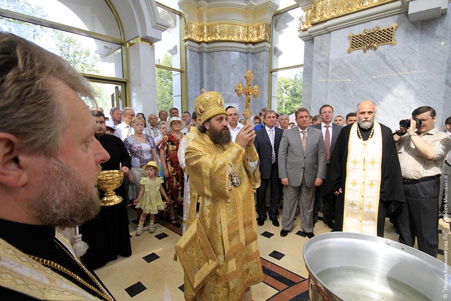 6 июля 2010: освящение часовни святых благоверных Петра и Февронии Муромских