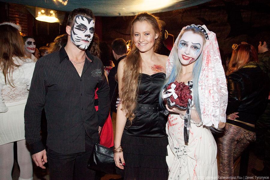 «Живее всех святых»: фоторепортаж с Хэллоуина на «Вагонке»