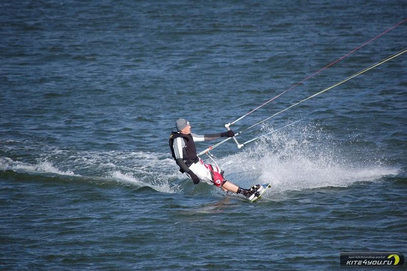 Калининградские кайтеры «показали, что умеют» на закрытии летнего сезона (+фото)