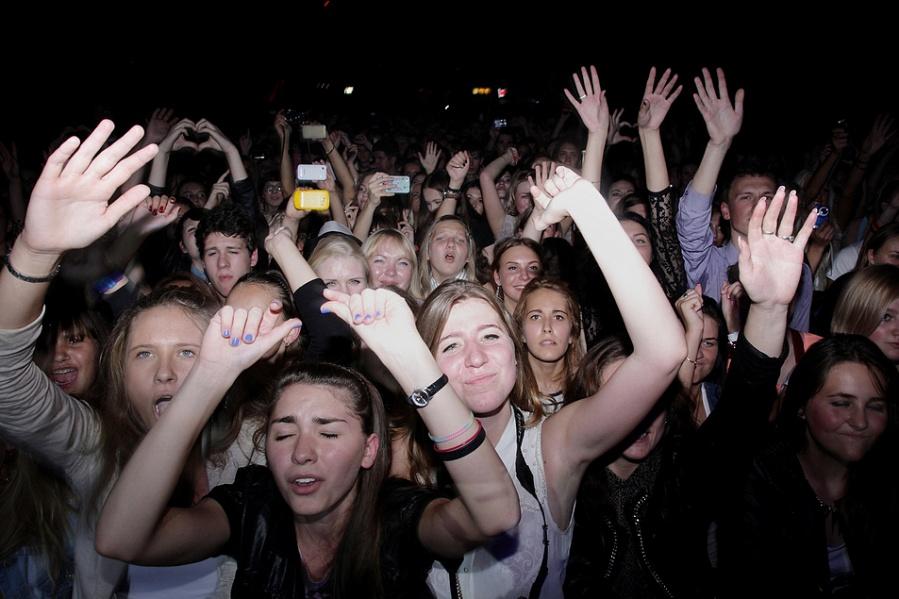 «Дорнадо»: фоторепортаж с концерта Ивана Дорна в Калининграде