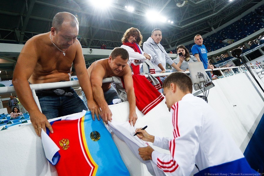 Сборная России дожала Казахстан в Калининграде. Почти вышли на Евро-2020 (фото)