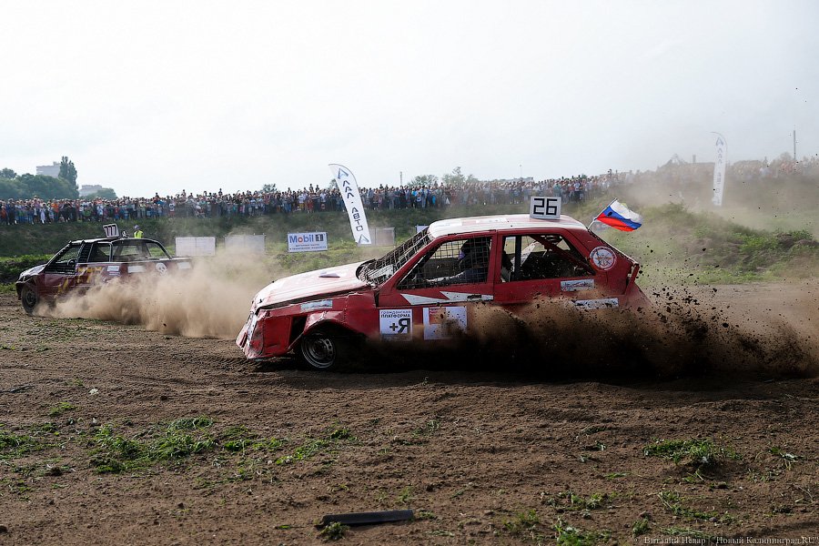 В клубах пыли: как прошел фестиваль экстремальных видов спорта «Ускорение»