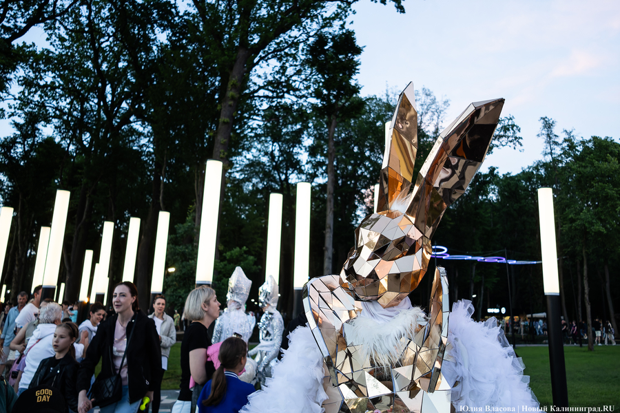 Яркая точка притяжения: как в Гурьевске открывали «Парк света» (фото)