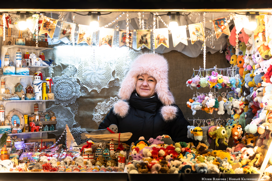 Новогодний вайб на острове Канта: как проходит праздничная ярмарка в Калининграде (фото)
