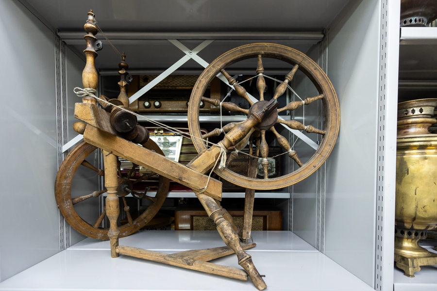 Лабиринты Штадтхалле: Историко-художественный музей запускает экскурсии по фондохранилищам (фото)