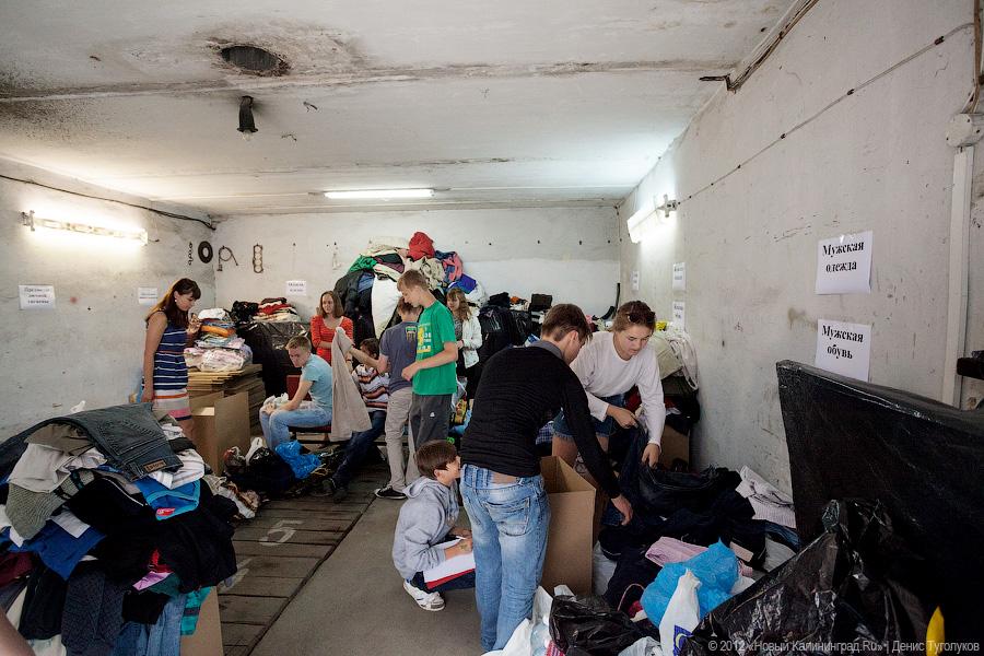 «Гараж помощи»: фоторепортаж с пунктов по приему вещей для пострадавших на Кубани