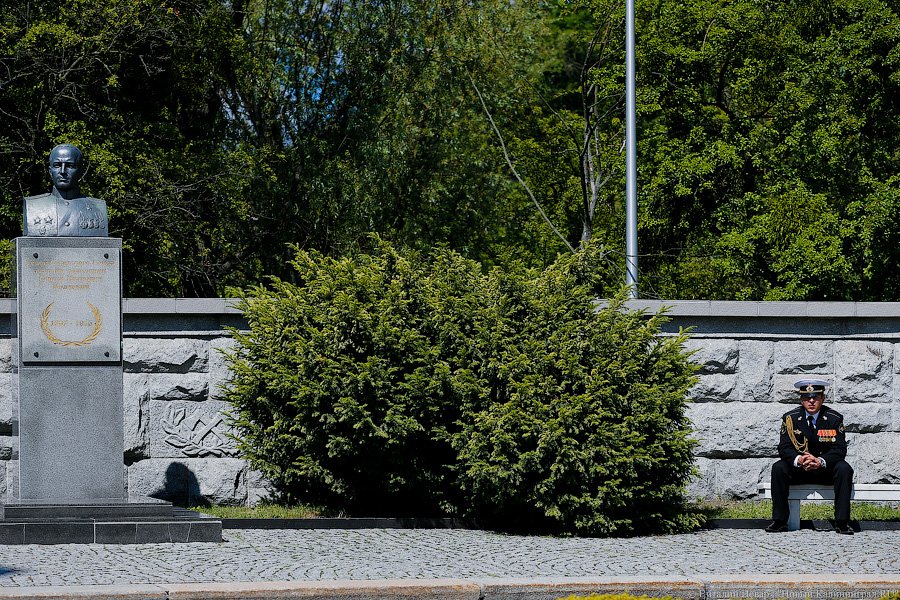 День, когда все изменилось: Калининград вспоминает жертв войны (фото)