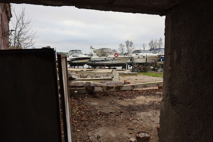 Бастион и порядок: в «Литве» провели первый субботник (фото)