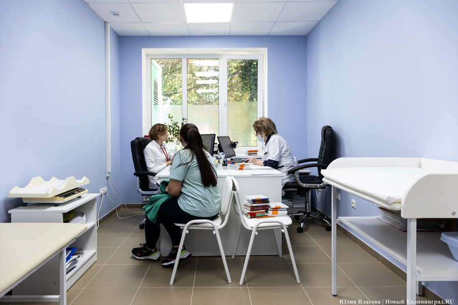 Поликлиника в аптеке и двойной томограф: областные власти показали достижения в медицине