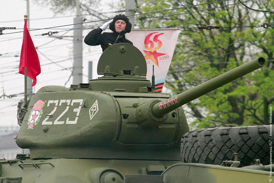 "Парад Победы-2010": фоторепортаж "Нового Калининграда.Ru"