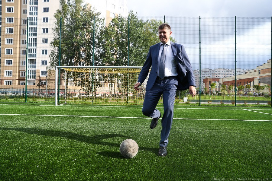 Очень трудный день: как встретили учебный год в новой калининградской школе (фото)