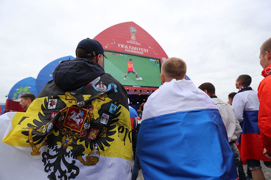 Усы победы: как Калининград болел и радовался за сборную России (фото)