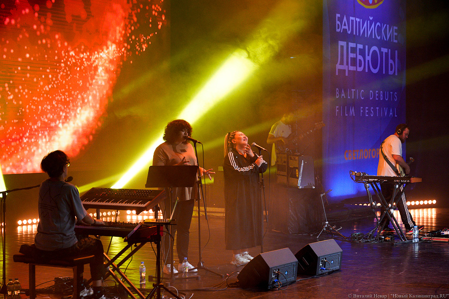 Певица Манижа выступила в Светлогорске. Показываем, как это было (фото)