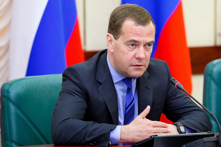 Медведев: не стоит ждать «сию секунду» введения четырехдневной рабочей недели