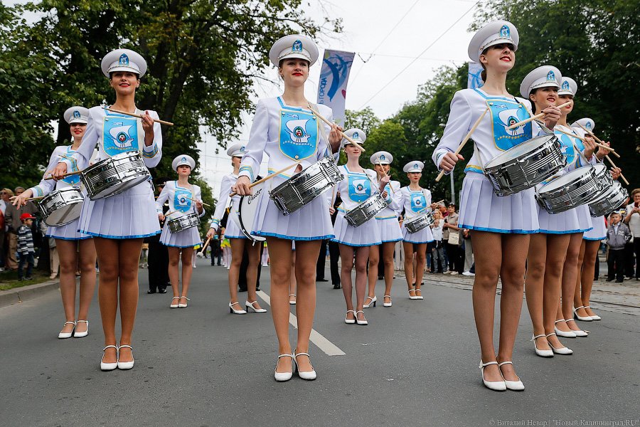 Все при параде: пешеходная зона Калининграда в День города (фото)