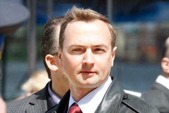 Скорый исключает мирную развязку конфликта между городом и областью