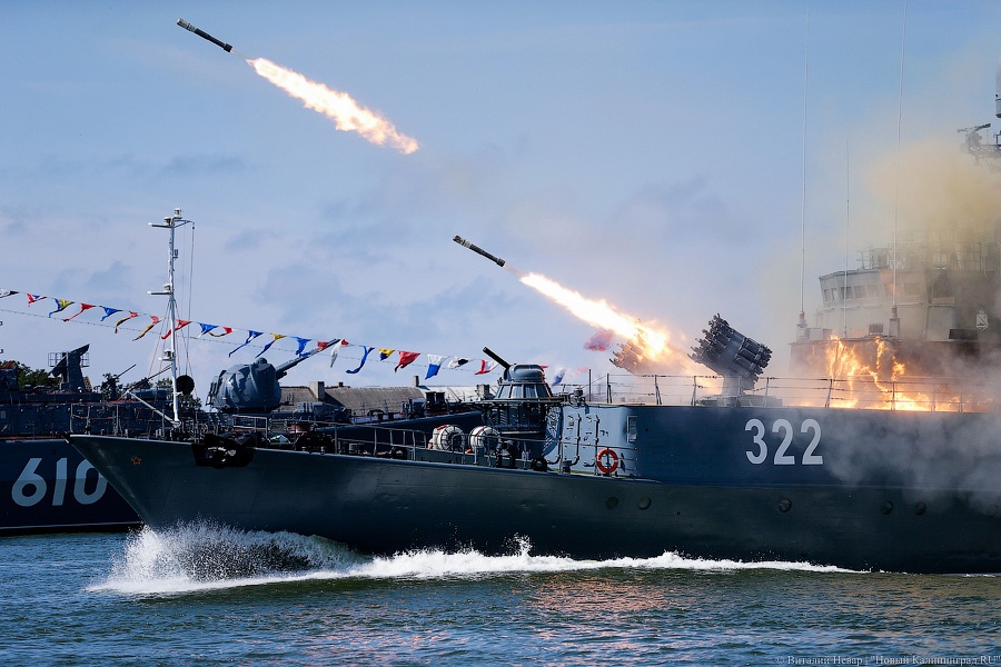 СМИ: Минобороны хочет отстранить от службы военнослужащих с ожирением