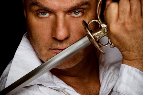 Александр Балуев представит на суд калининградского зрителя два спектакля!