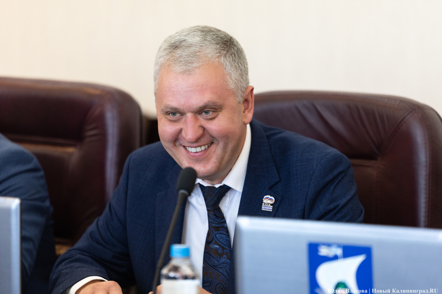 73% новичков: как прошло первое заседание совета депутатов Калининграда 8-го созыва