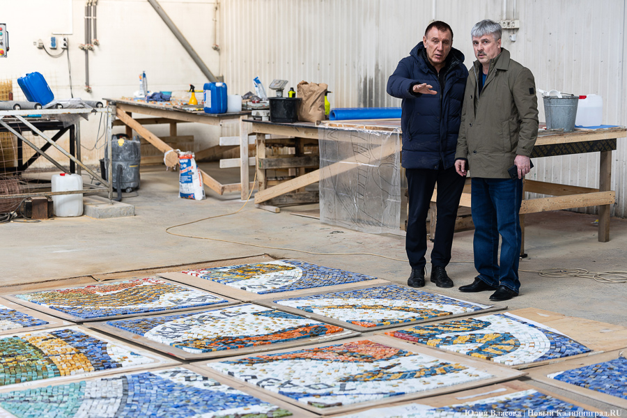 Проблемы с автором и технологиями: как проходит реставрация Солнечных часов (фото)