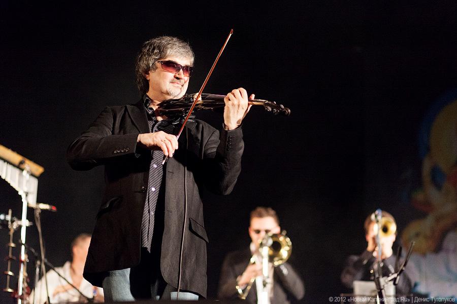 «Гребенщиков и оркестр»: фоторепортаж с концерта группы «Аквариум»