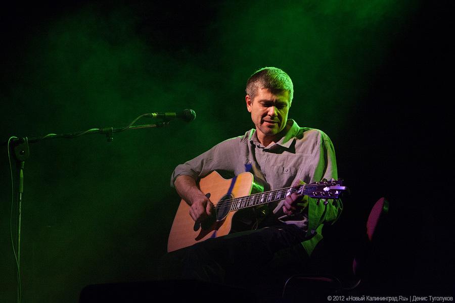 «Сидячий рок»: фоторепортаж с концерта группы «Сплин»