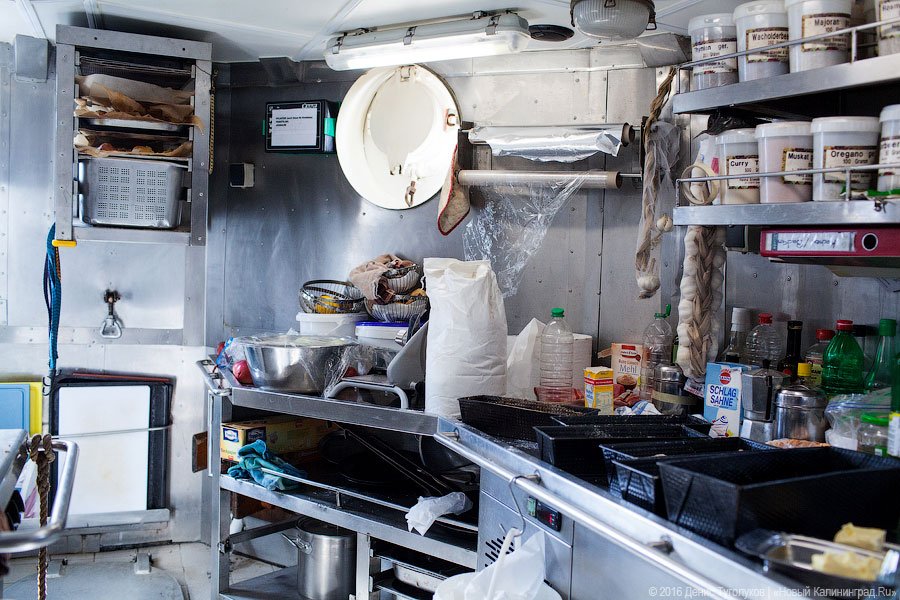 Нынче здесь, завтра — там: немецкий парусник ошвартовался в Калининграде