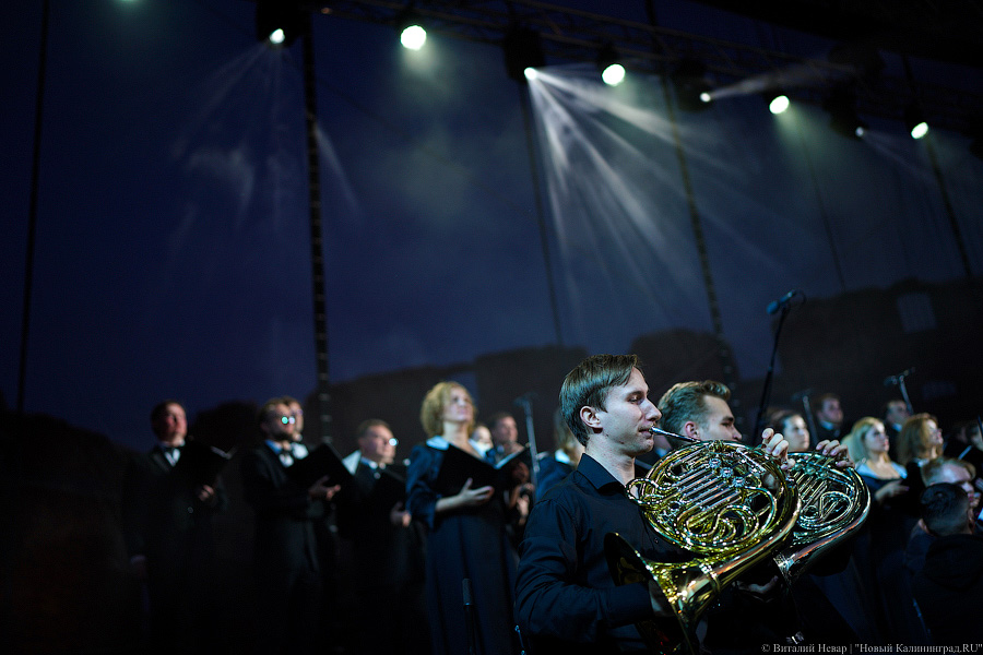 Классика среди руин: в Калининградской области открылся фестиваль «Кантата» (фото)