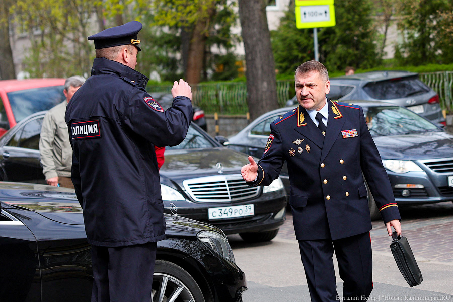Карты, фотки, все дела: ежегодный отчет Антона Алиханова в фотографиях