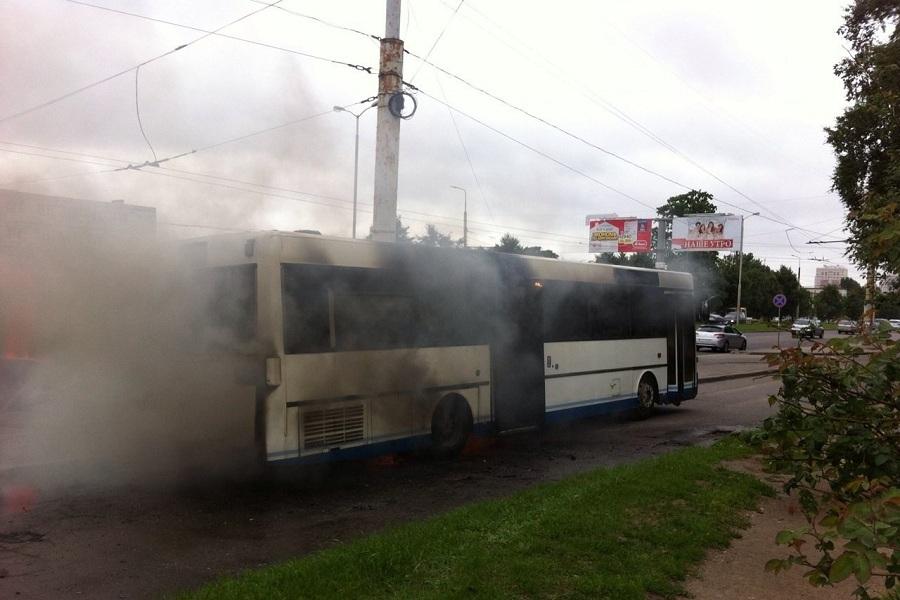 ГИБДД Калининграда: в загоревшемся автобусе не было пассажиров
