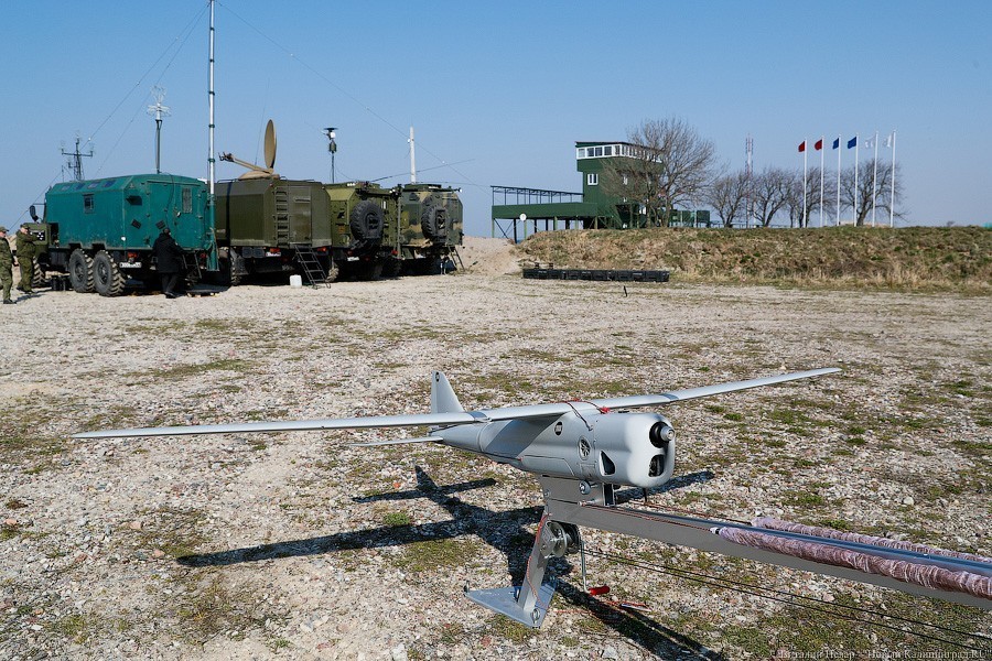 Берег в огне: на Балтфлоте отработали высадку морского десанта