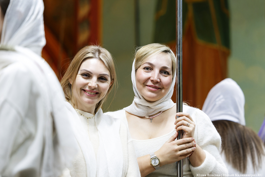 Свет Рождества: как в Калининграде прошла праздничная служба