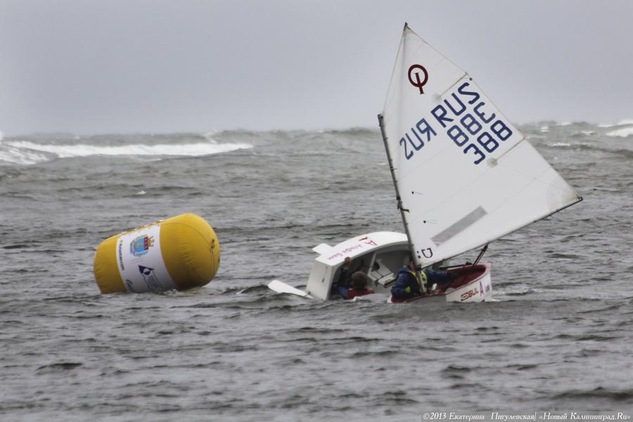 Дотянуться до звезд: фоторепортаж с парусной регаты «Кубок космонавта Леонова»