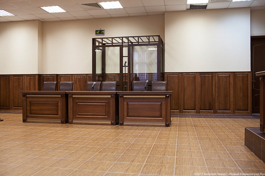 Суд отправил в колонию строго режима калининградца, солгавшего о минировании вокзала