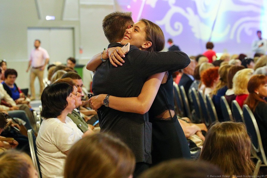 Умницы и умники: в Калининграде поздравили лучших выпускников-2019 (фото)