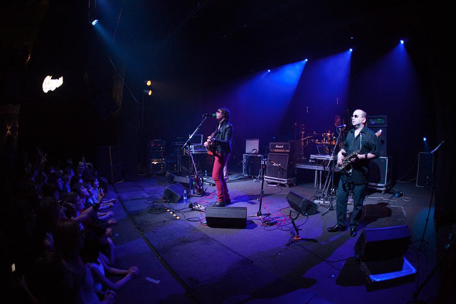 «Moves Like Jagger»: фоторепортаж с концерта Найка Борзова