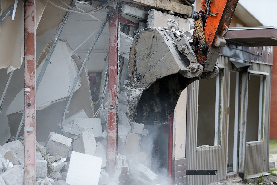 «Будущее требует жертв»: на Солнечном бульваре снесли последние палатки