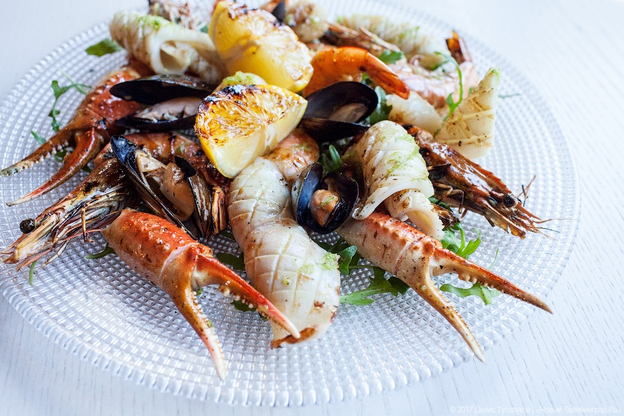 Сезонность, актуальность и вкус: главные принципы летнего меню кафе «Молон»