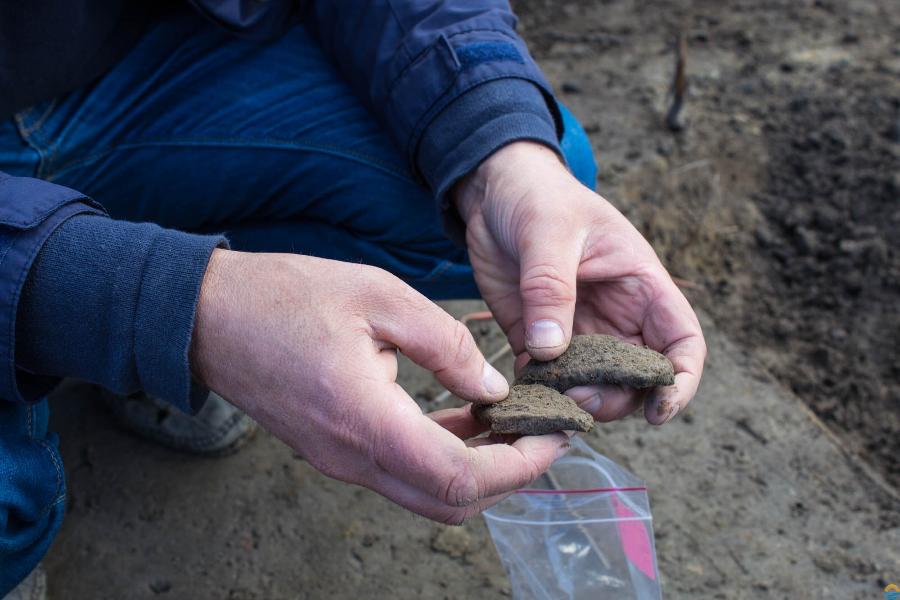 При раскопках в районе посёлка Исаково найдены предметы III–II веков до нашей эры