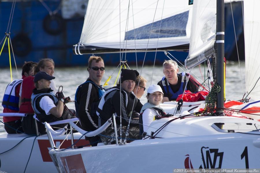 Гонки под музыку: фоторепортаж с регаты «Jazz&Sail»